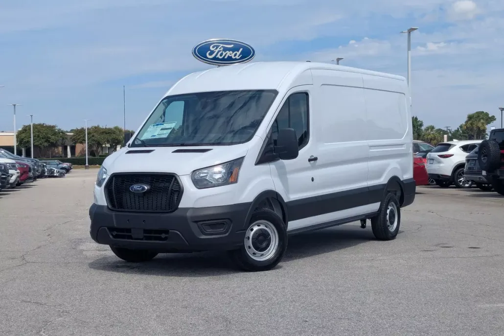 2025 Ford Transit Cargo Van photo 1