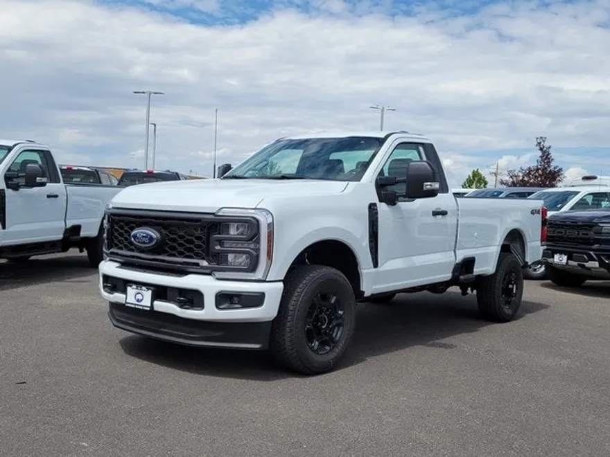 2025 Ford F-350 XL photo 1