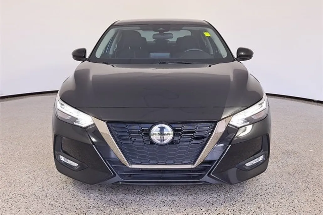 2021 Nissan Sentra SR photo 1