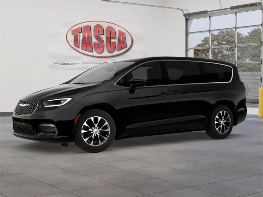 2026 Chrysler Pacifica photo 1