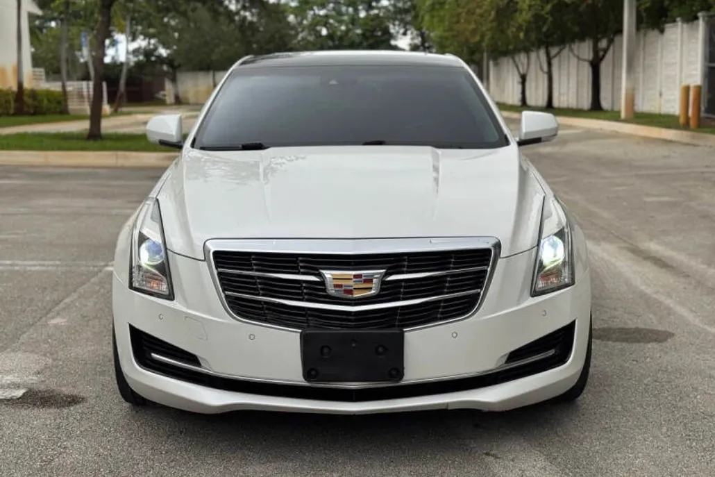 2017 Cadillac ATS 2.0T Luxury photo 1