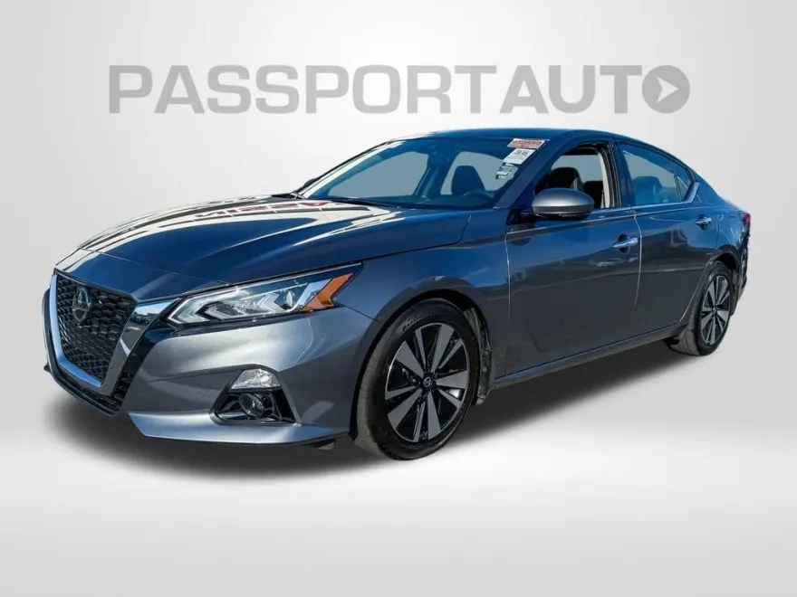 2022 Nissan Altima 2.5 SL photo 1