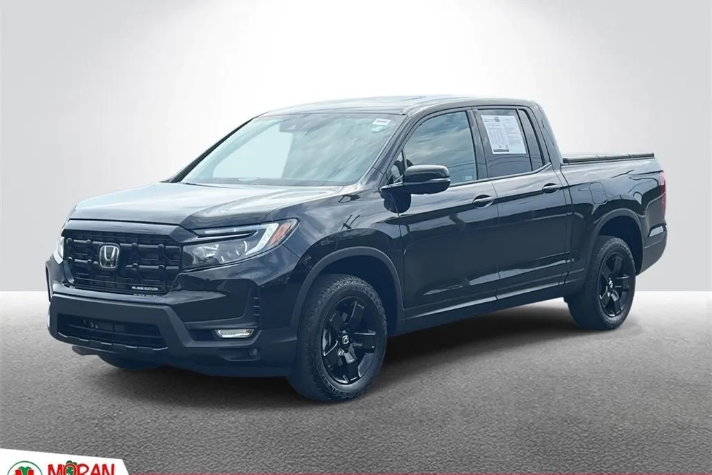 2024 Honda Ridgeline Black Edition photo 1