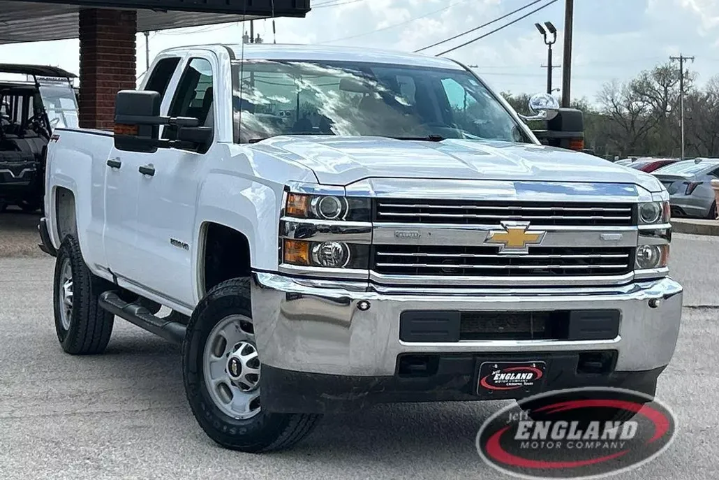 2018 Chevrolet Silverado 2500HD photo 1