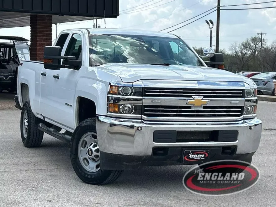 2018 Chevrolet Silverado 2500HD photo 1