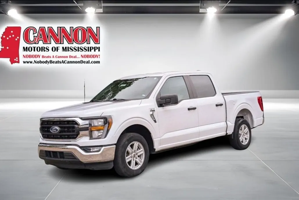 2023 Ford F-150 XL photo 1
