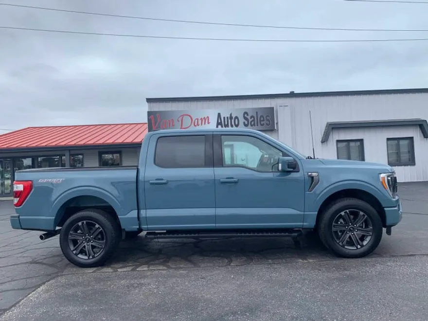 2023 Ford F-150 Lariat photo 1