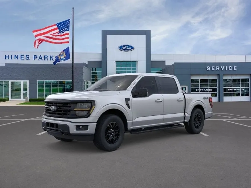 2025 Ford F-150 XLT photo 1