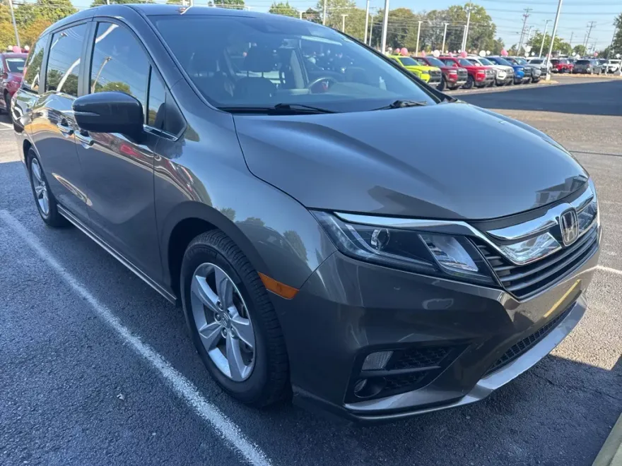 2019 Honda Odyssey EX-L photo 1