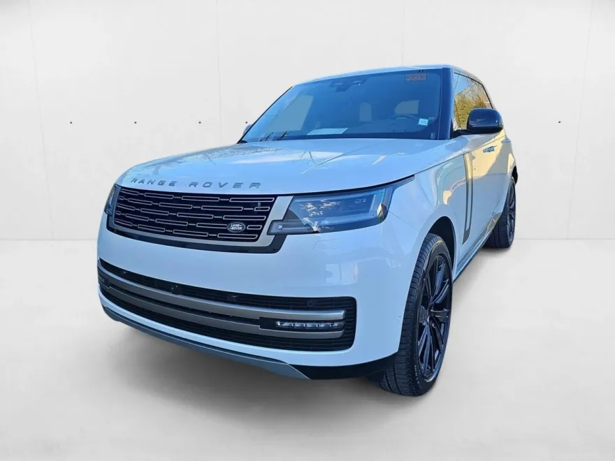 2025 Land Rover Range Rover SE photo 1