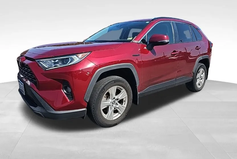 2021 Toyota RAV4 Hybrid XLE photo 1