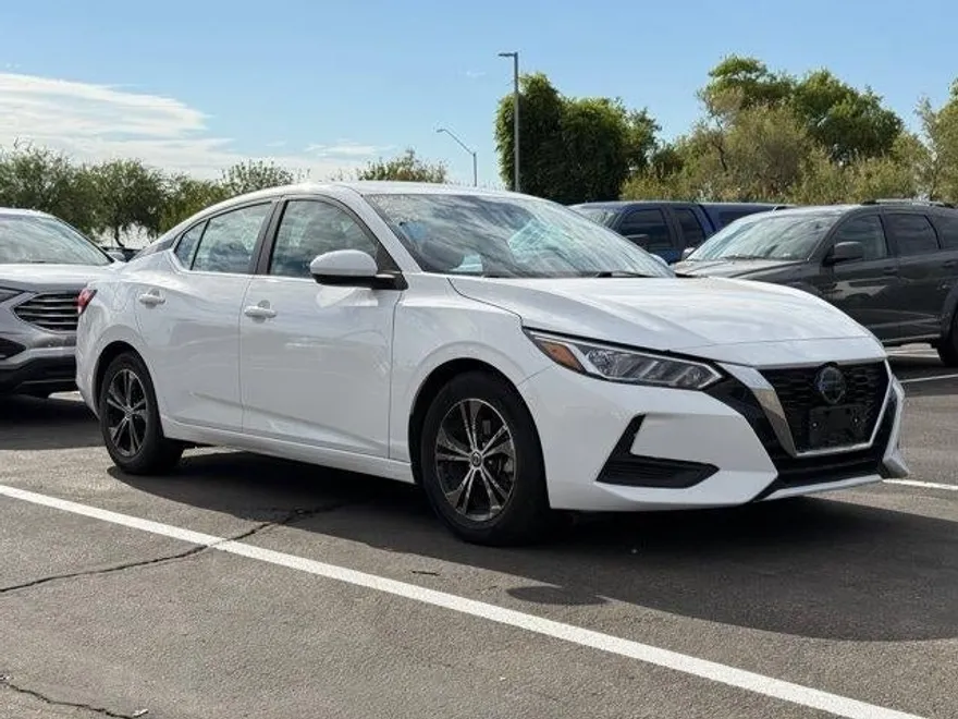 2023 Nissan Sentra SV photo 1