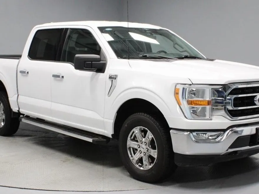 2023 Ford F-150 XLT photo 1