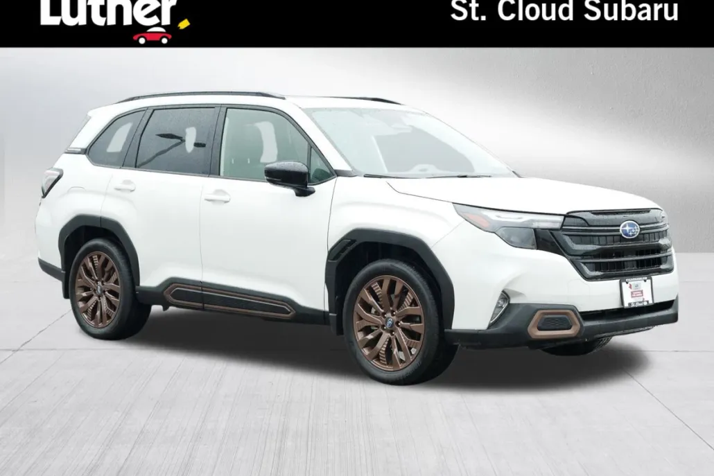 2025 Subaru Forester Sport photo 1