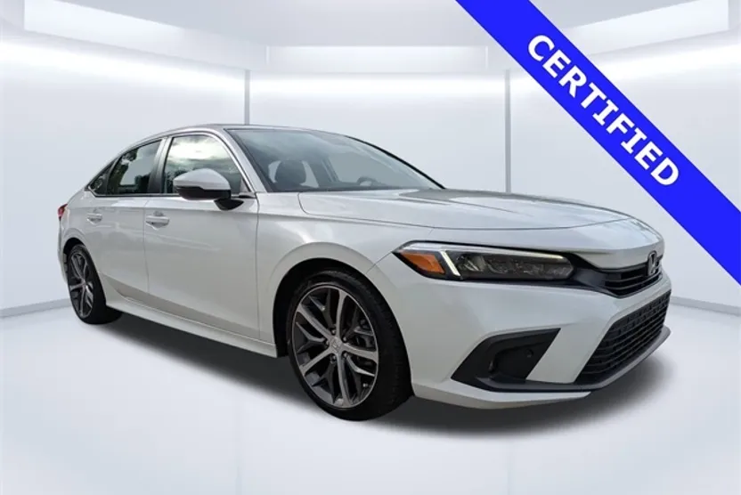 2022 Honda Civic Touring photo 1