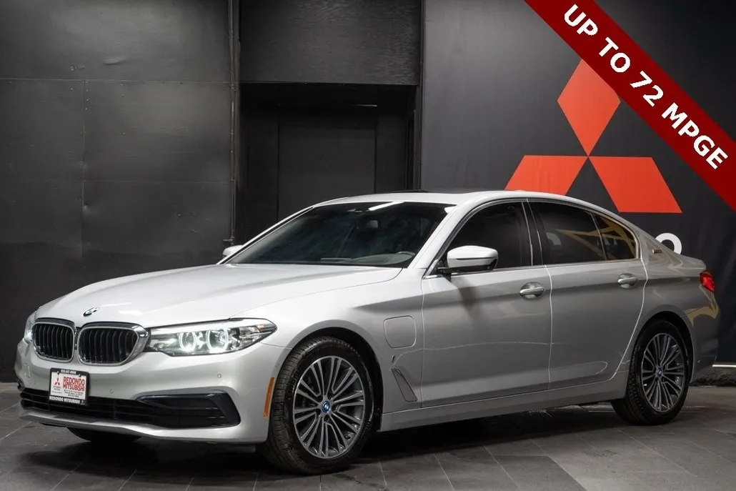 2019 Bmw 530e Sedan photo 1