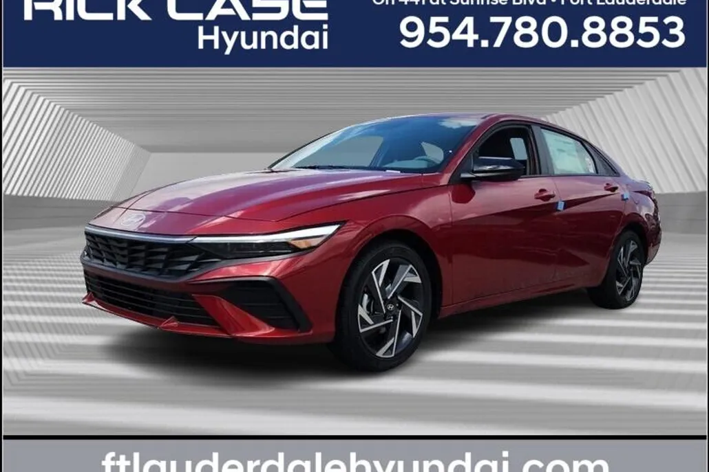 2025 Hyundai Elantra SEL Sport photo 1