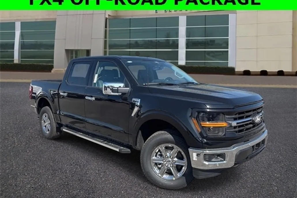 2025 Ford F-150 XLT photo 1