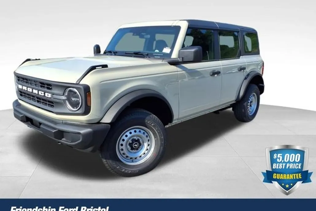 2025 Ford Bronco Base photo 1