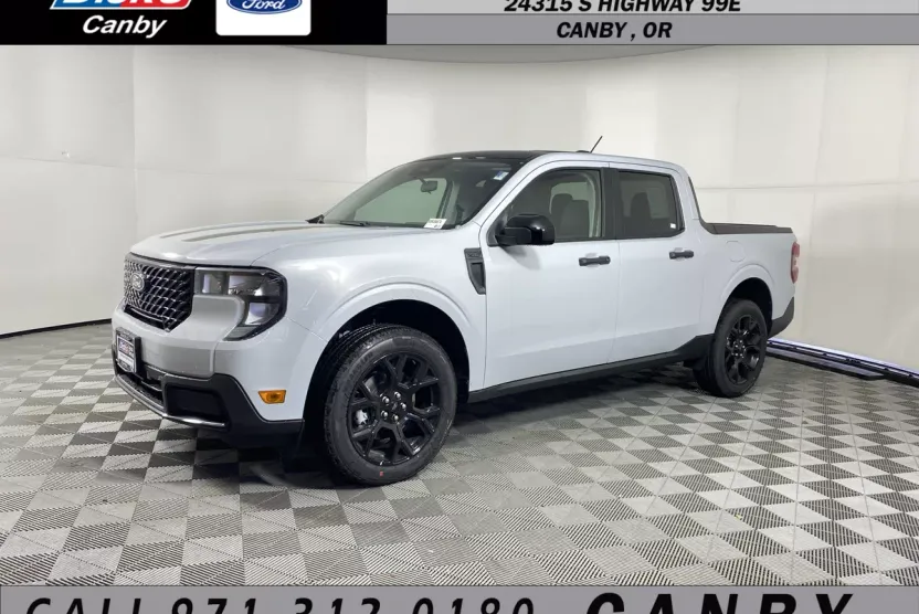 2025 Ford Maverick XLT photo 1