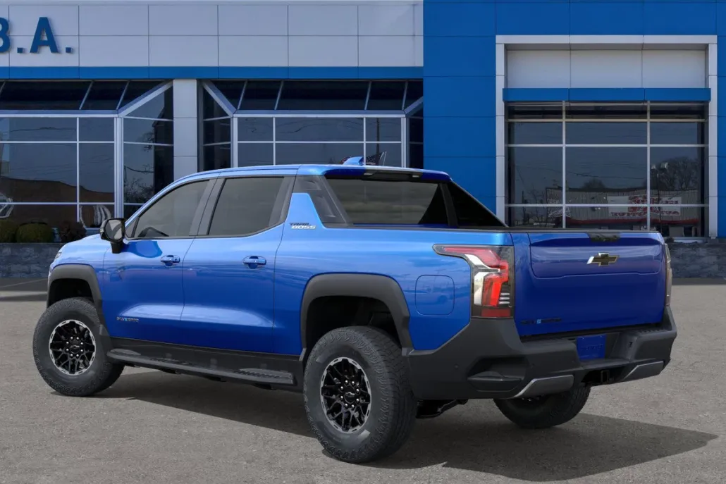 2026 Chevrolet Silverado EV Trail Boss photo 1