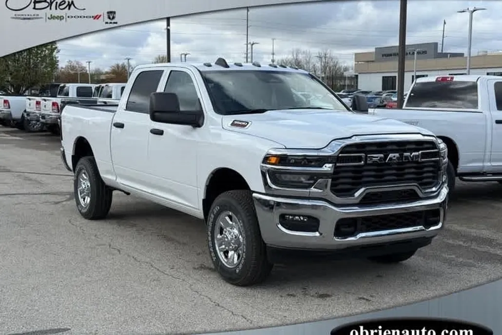 2025 Ram 3500 Tradesman photo 1