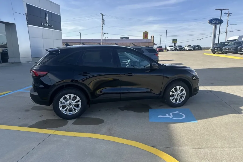 2025 Ford Escape Active photo 1