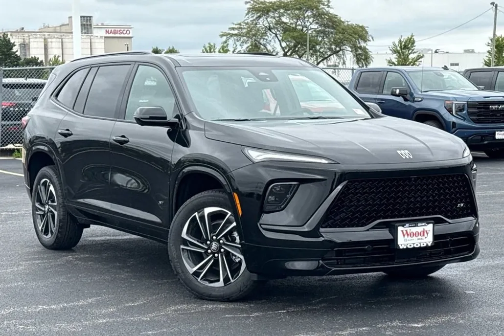 2026 Buick Enclave Sport Touring photo 1