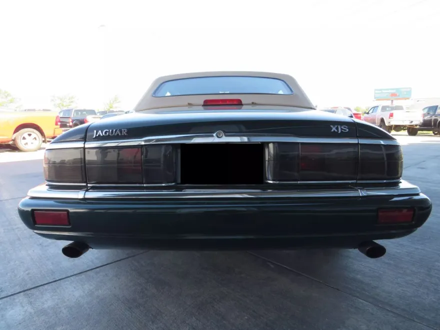 1994 Jaguar XJS photo 8
