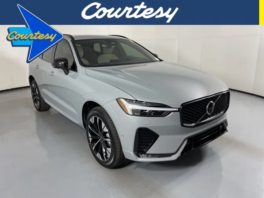2026 Volvo XC60 B5 Plus photo 1