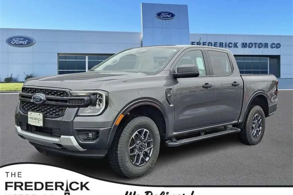 2024 Ford Ranger XLT photo 1
