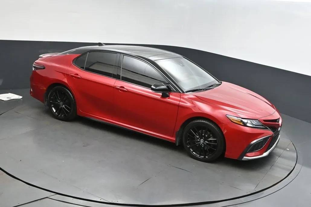 2023 Toyota Camry XSE photo 1