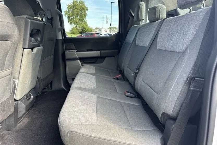 2021 Ford F-150 XLT photo 1