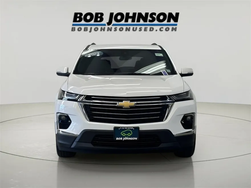 2023 Chevrolet Traverse 1LT photo 1