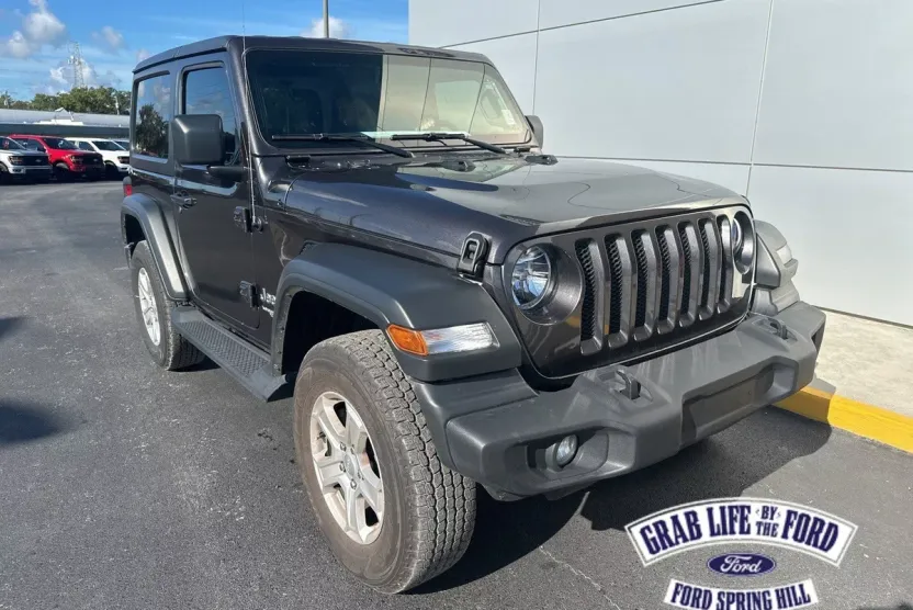 2020 Jeep Wrangler Sport S photo 1