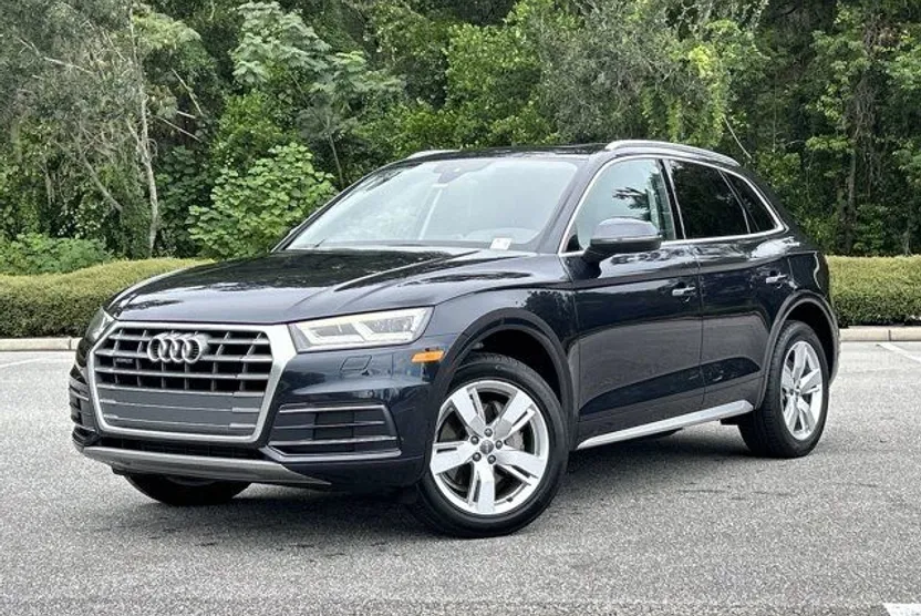 2018 Audi Q5 2.0T Premium photo 1