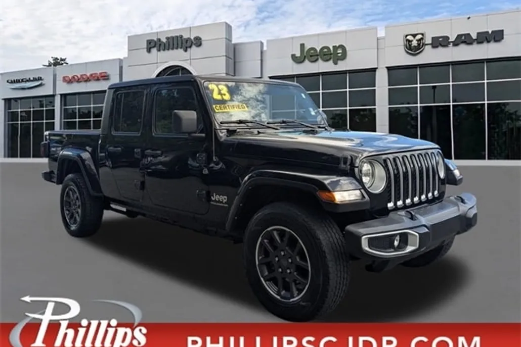 2023 Jeep Gladiator Overland photo 1