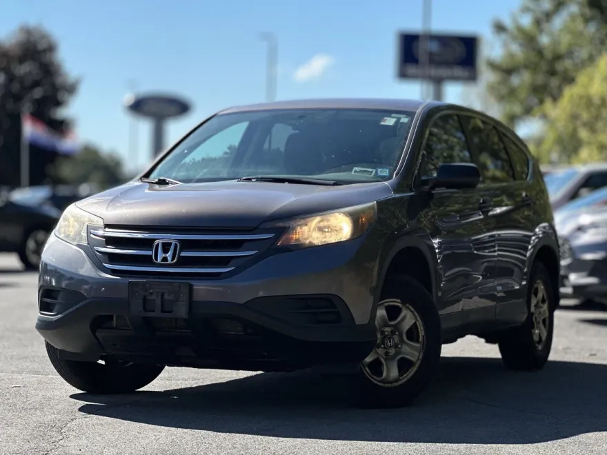 2014 Honda CR-V LX photo 1
