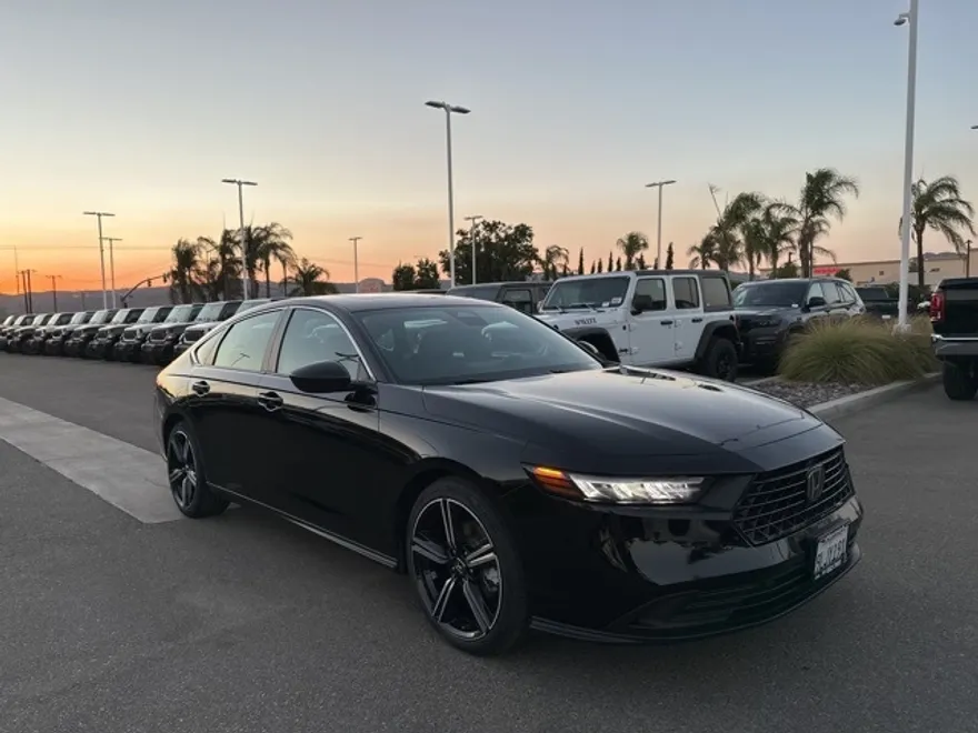 2024 Honda Accord Hybrid Sport photo 1
