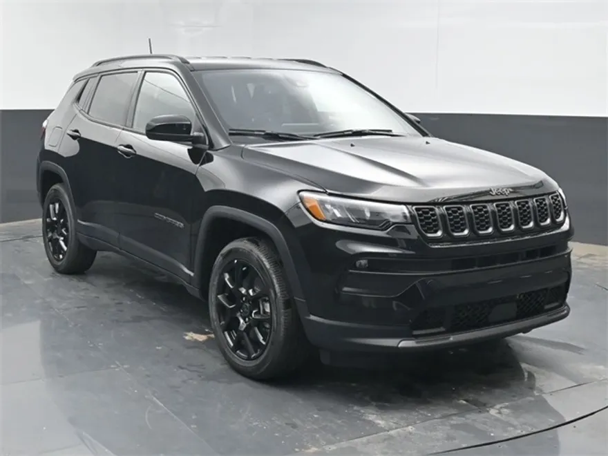 2026 Jeep Compass Latitude photo 1