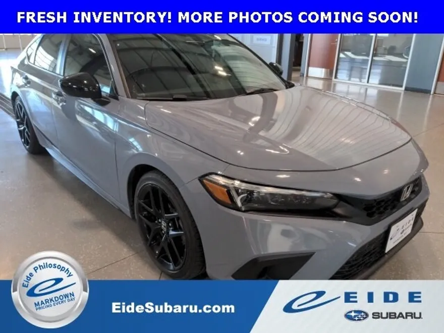 2022 Honda Civic Sport photo 1