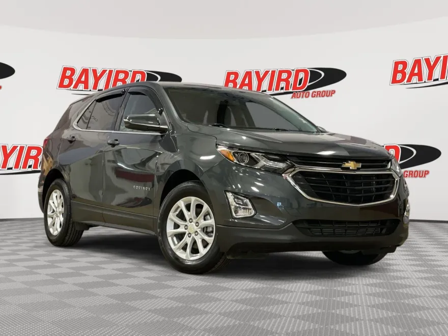 2018 Chevrolet Equinox LT photo 1
