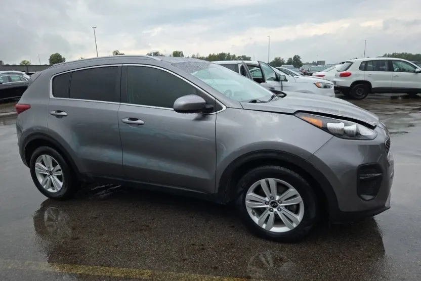 2019 Kia Sportage LX photo 1
