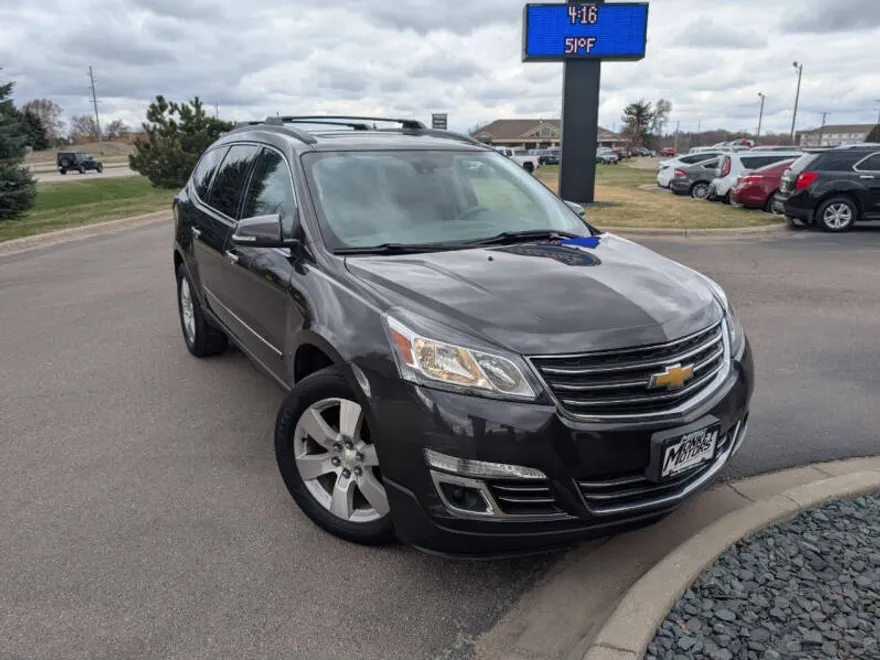 2015 Chevrolet Traverse LTZ photo 1