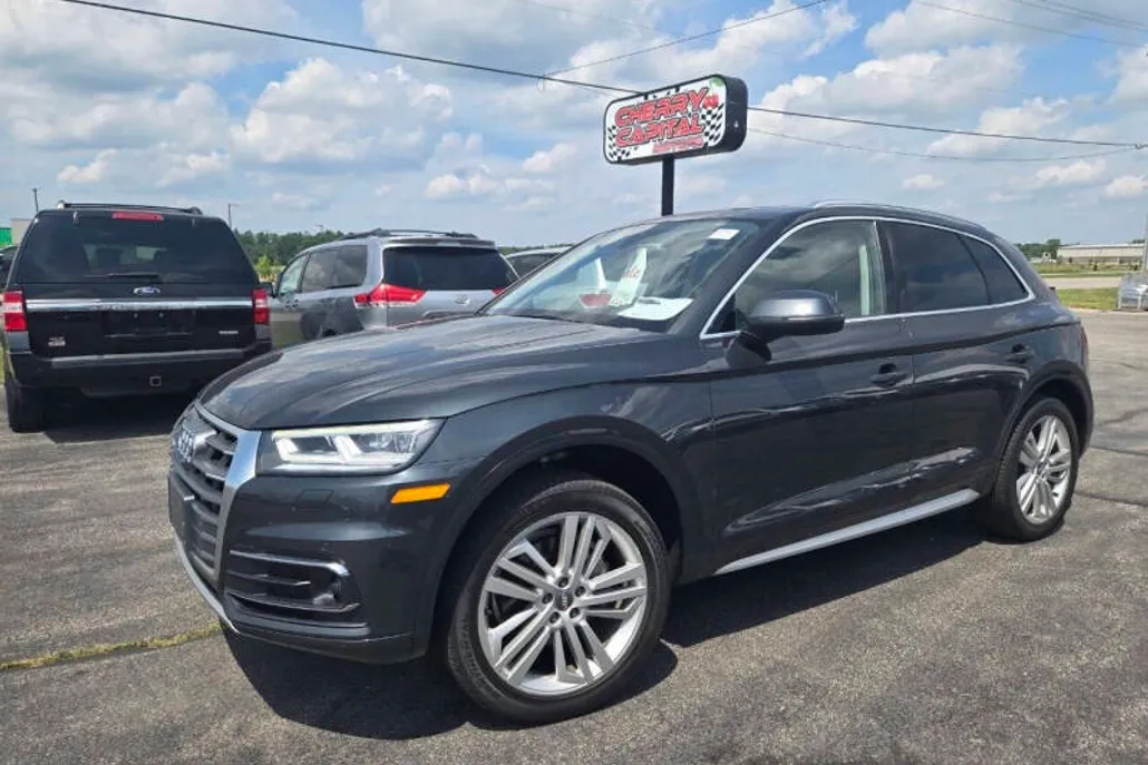 2018 Audi Q5 2.0T Premium Prestige photo 1