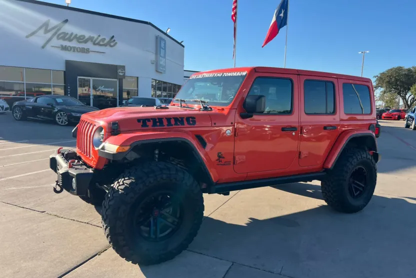 2018 Jeep Wrangler Unlimited Sahara photo 1