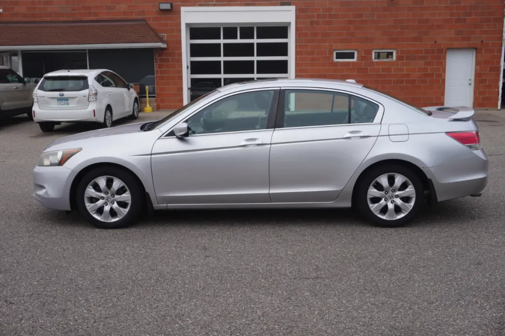 2010 Honda Accord EX-L photo 1