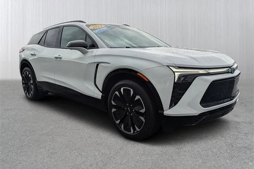 2024 Chevrolet Blazer EV RS photo 1