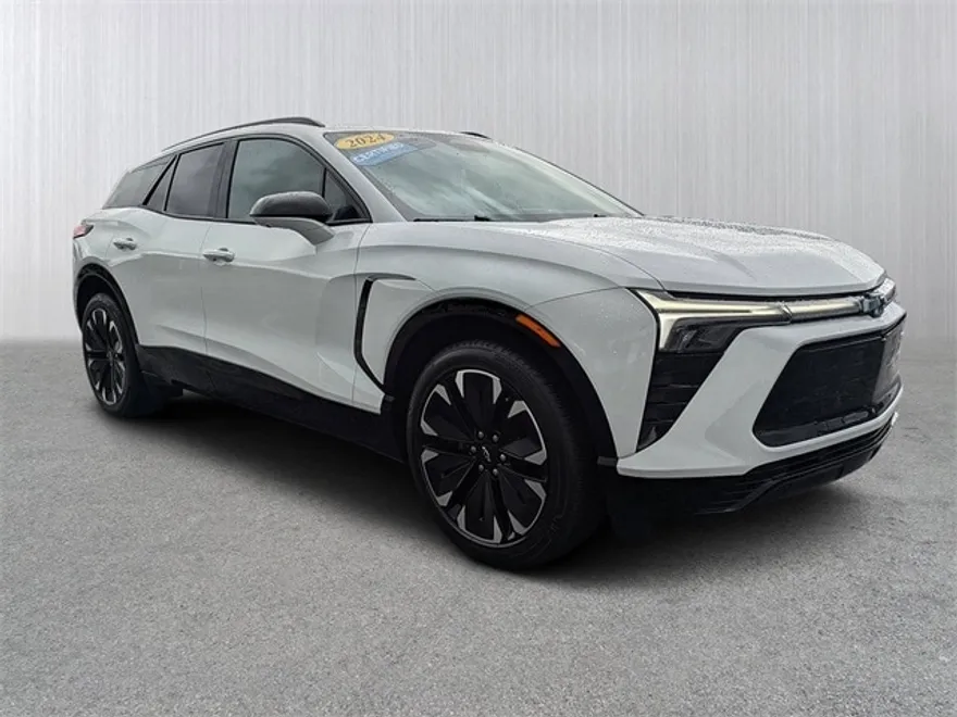 2024 Chevrolet Blazer EV RS photo 1