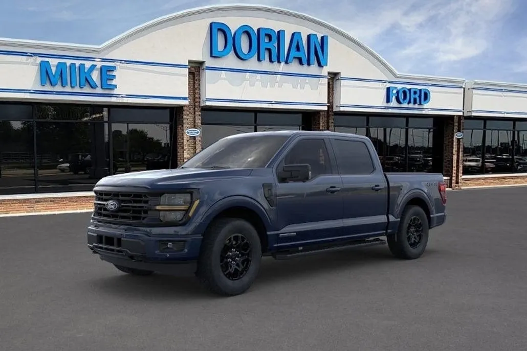 2025 Ford F-150 XLT photo 1